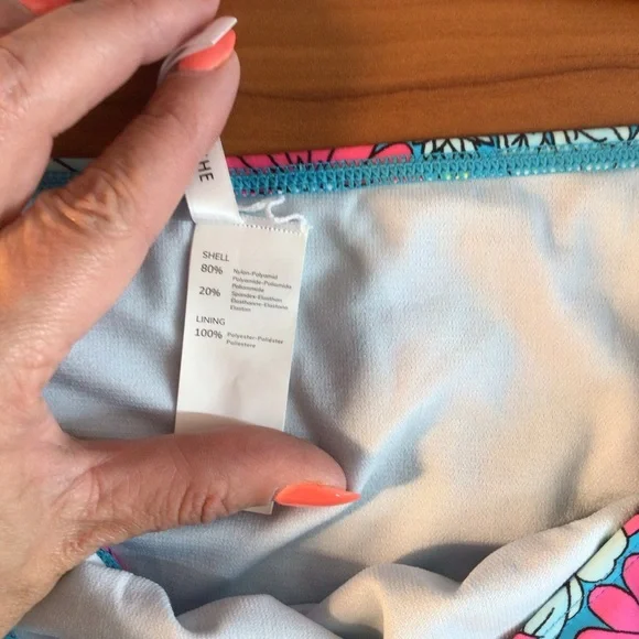 Women’s Cupshe Bright Floral Ruffled V Neck Mid Rise Bikini Size Medium - Picture 4 of 8